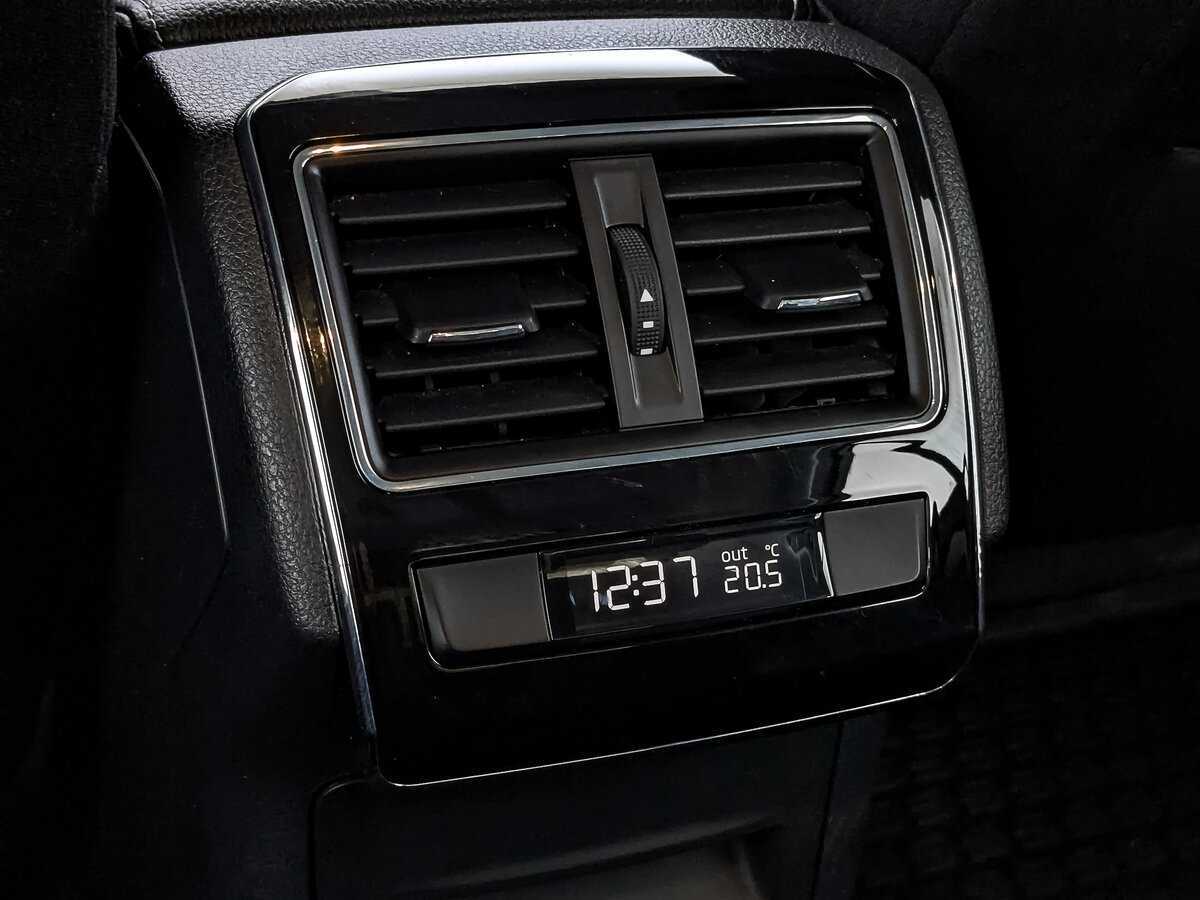 Купить Skoda Superb, 2017, 119 223 км, фото №29