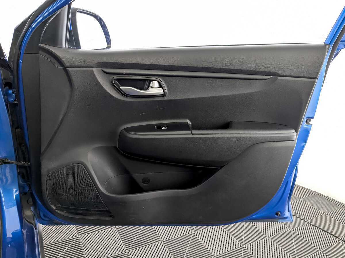 Купить Kia Rio X-Line, 2020, 186 769 км, фото №22