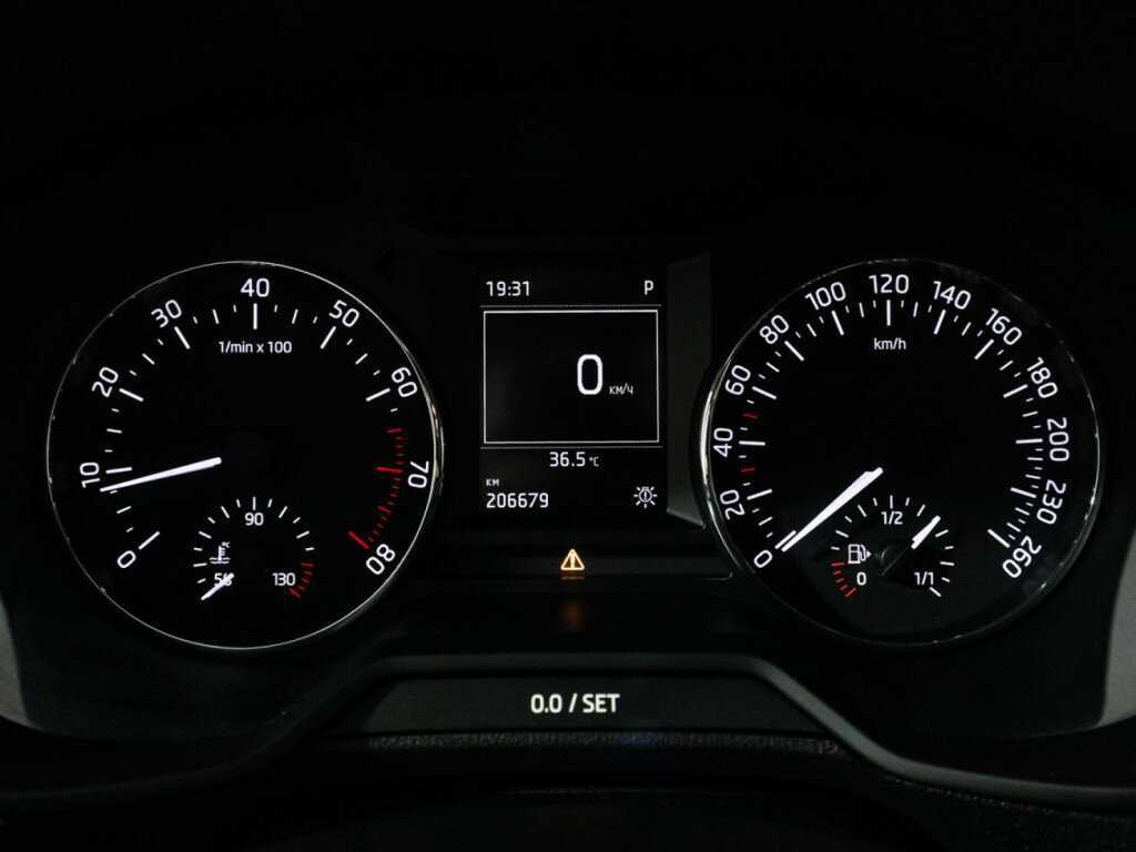 Купить Skoda Octavia, 2014, 206 675 км, фото №12