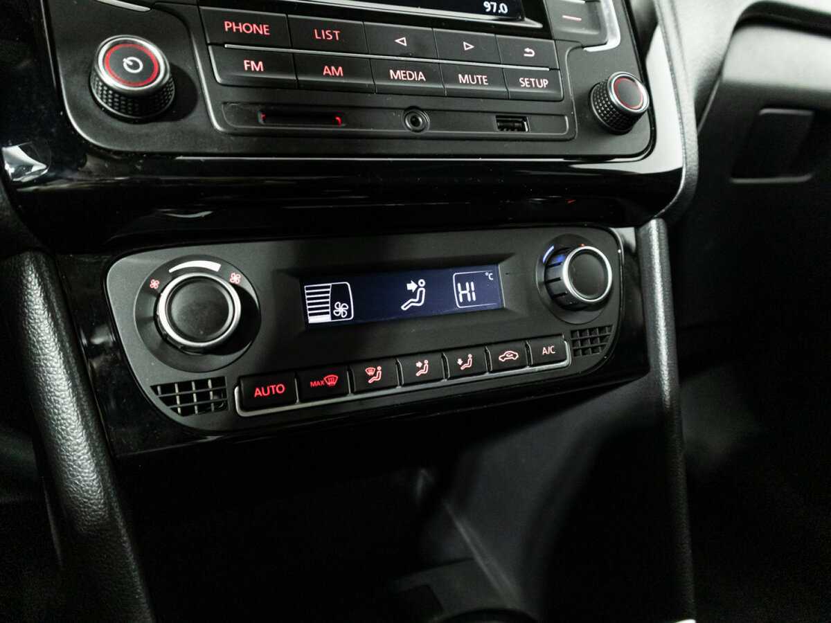 Купить Volkswagen Polo, 2018, 108 652 км, фото №15