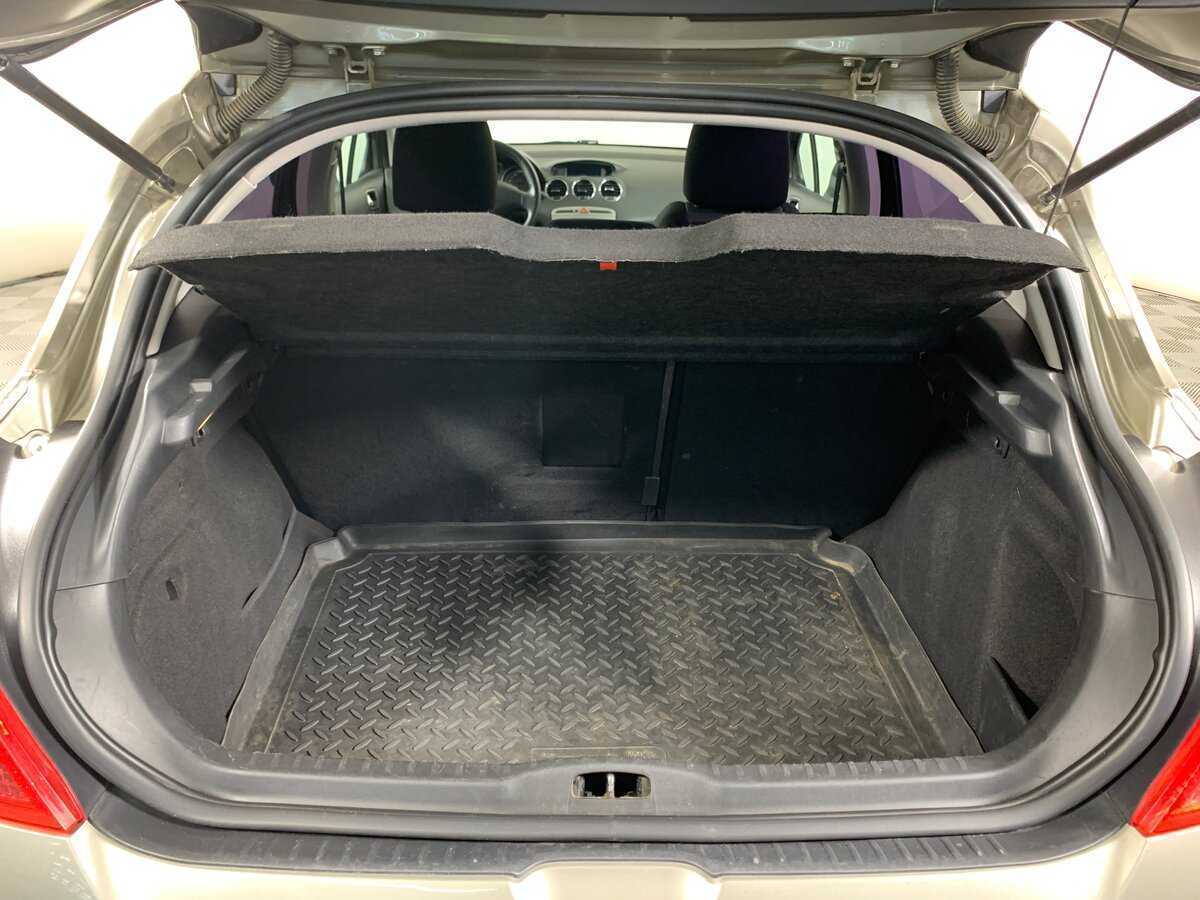 Купить Peugeot 308, 2012, 152 975 км, фото №20