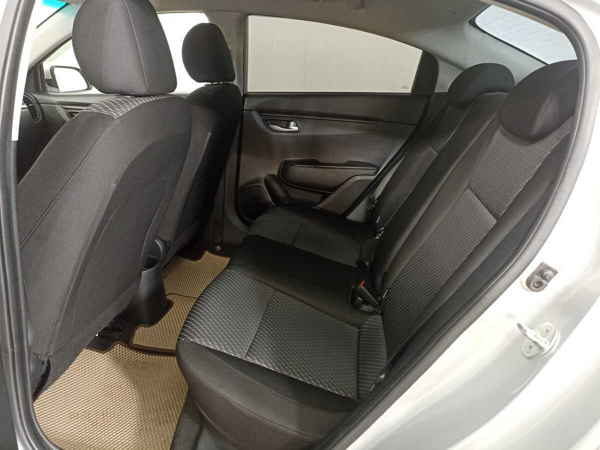 Купить Kia Rio, 2017, 143 038 км, фото №12