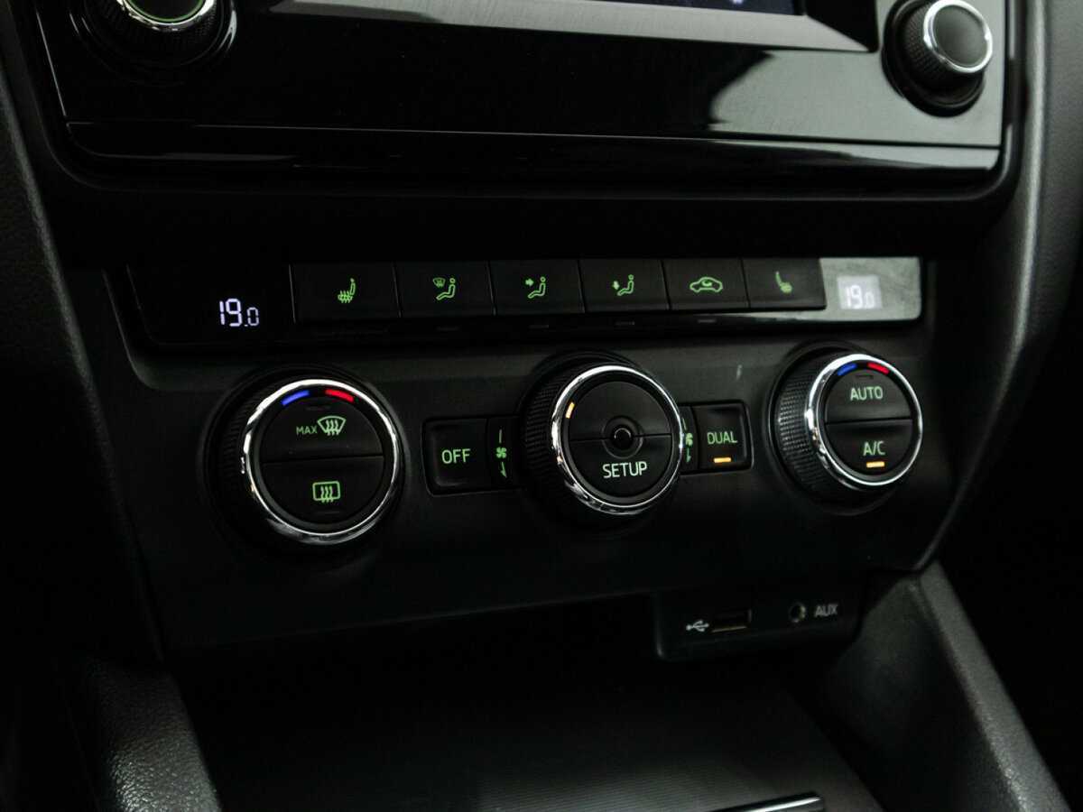 Купить Skoda Octavia, 2013, 347 060 км, фото №14