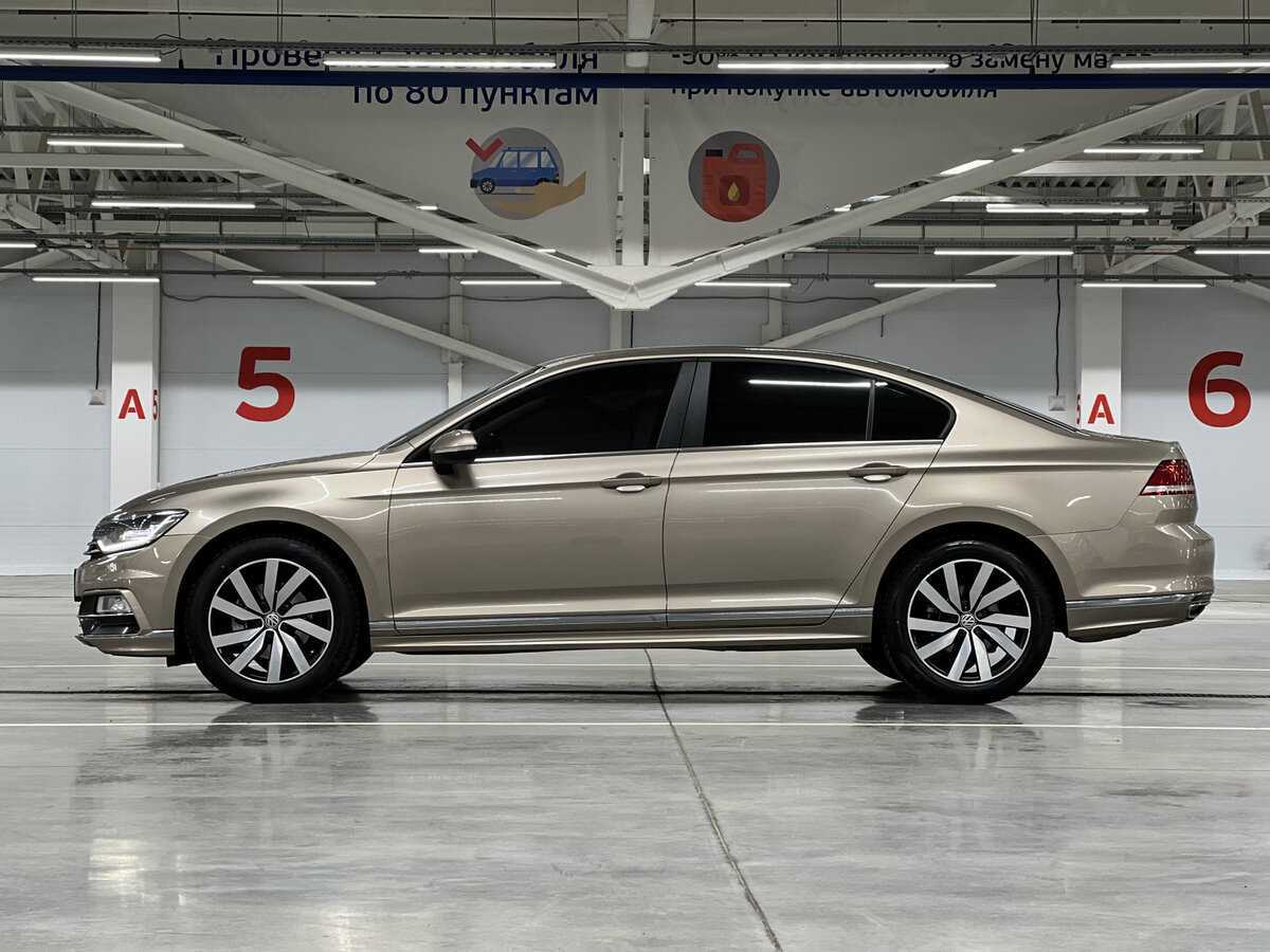 Купить Volkswagen Passat, 2016, 179 872 км, фото №8