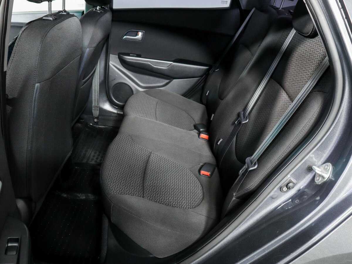 Купить Kia Rio 4-speed, 2012, 211 000 км, фото №6