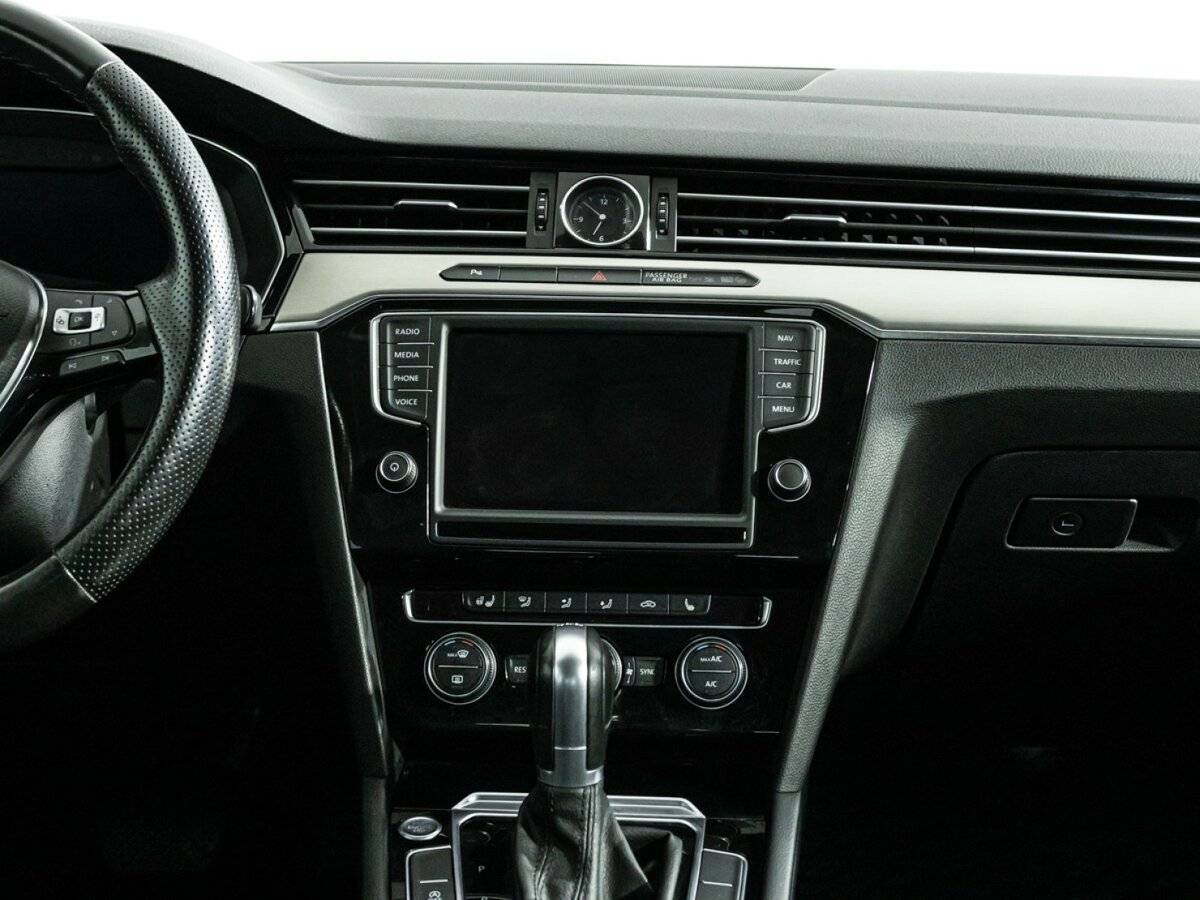 Купить Volkswagen Passat, 2016, 161 625 км, фото №14