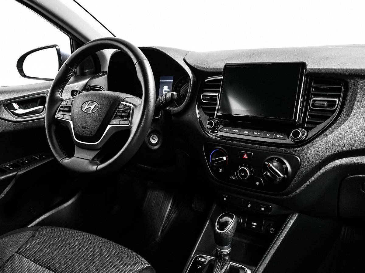 Купить Hyundai Solaris, 2021, 68 141 км, фото №9