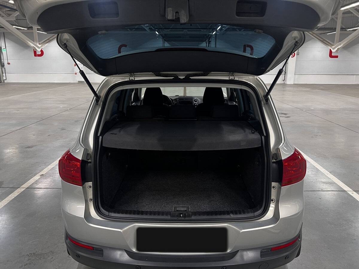 Купить Volkswagen Tiguan, 2012, 179 371 км, фото №10