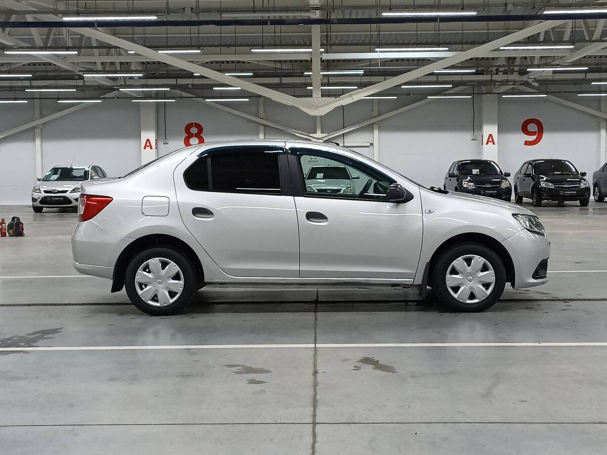 Купить Renault Logan, 2017, 161 892 км, фото №4