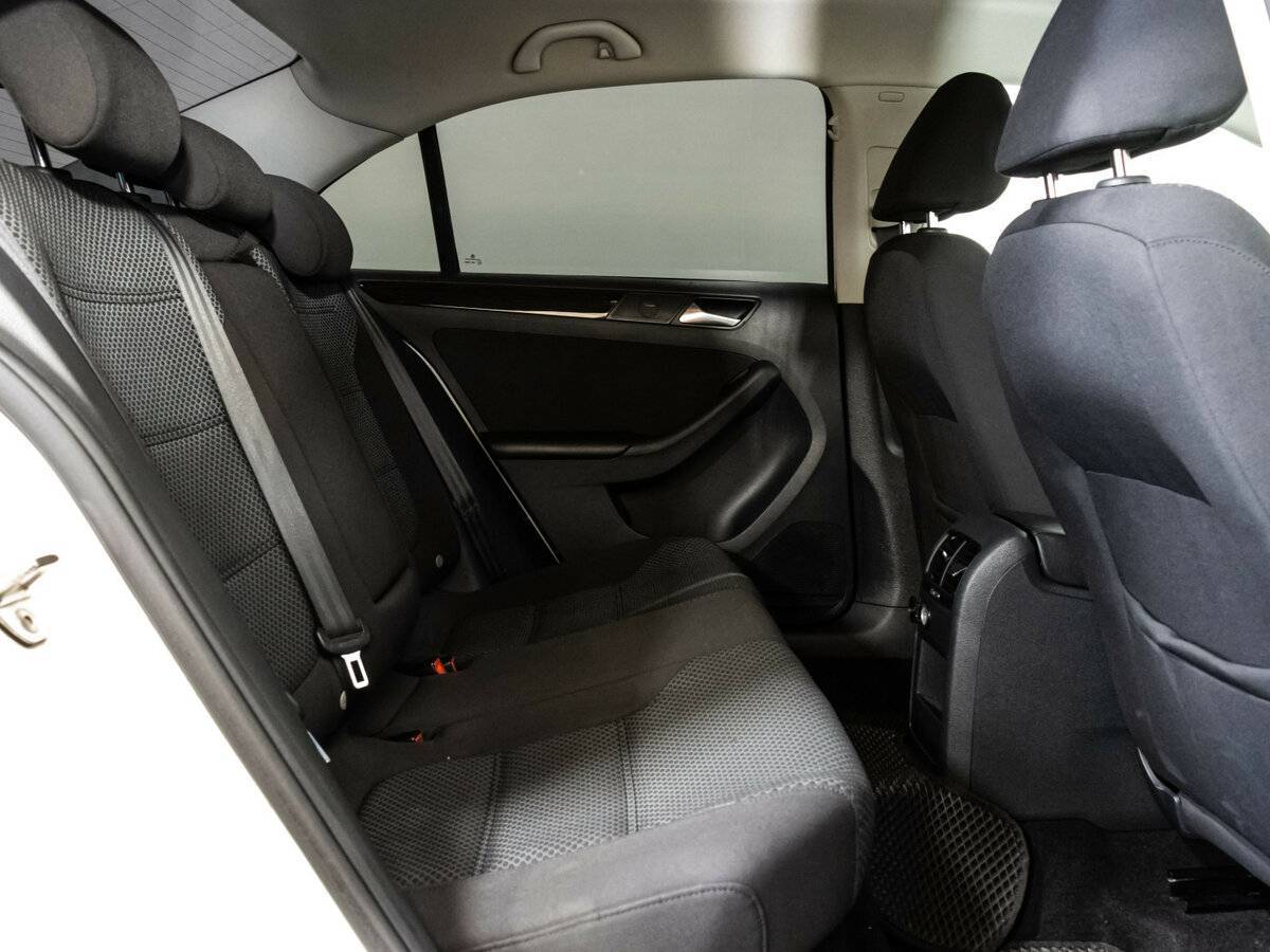 Купить Volkswagen Jetta, 2015, 136 147 км, фото №16