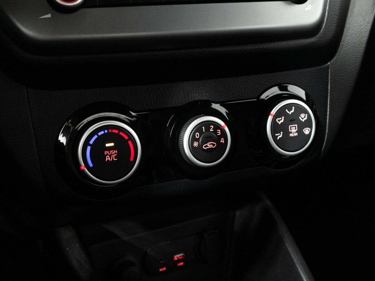 Купить Kia Rio, 2016, 66 804 км, фото №17