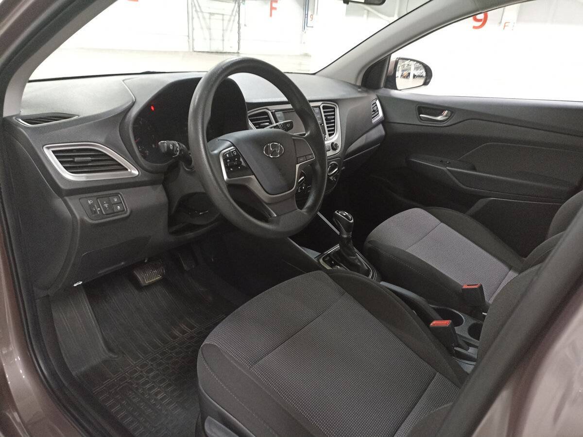 Купить Hyundai Solaris, 2019, 29 302 км, фото №16