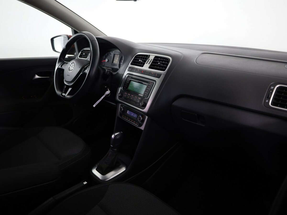 Купить Volkswagen Polo V Рестайлинг, 2015, 77 488 км, фото №18