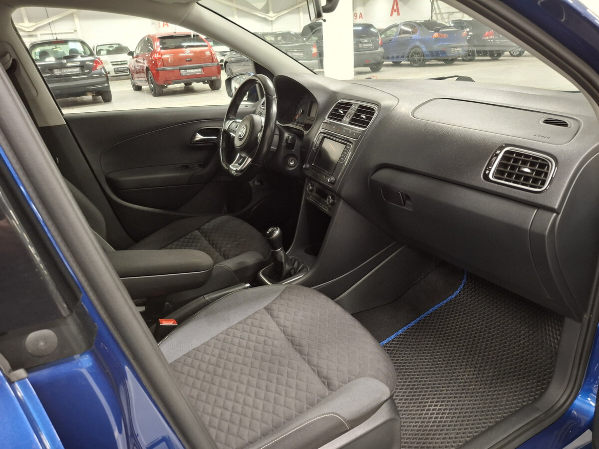 Купить Volkswagen Polo V Рестайлинг, 2018, 122 671 км, фото №11