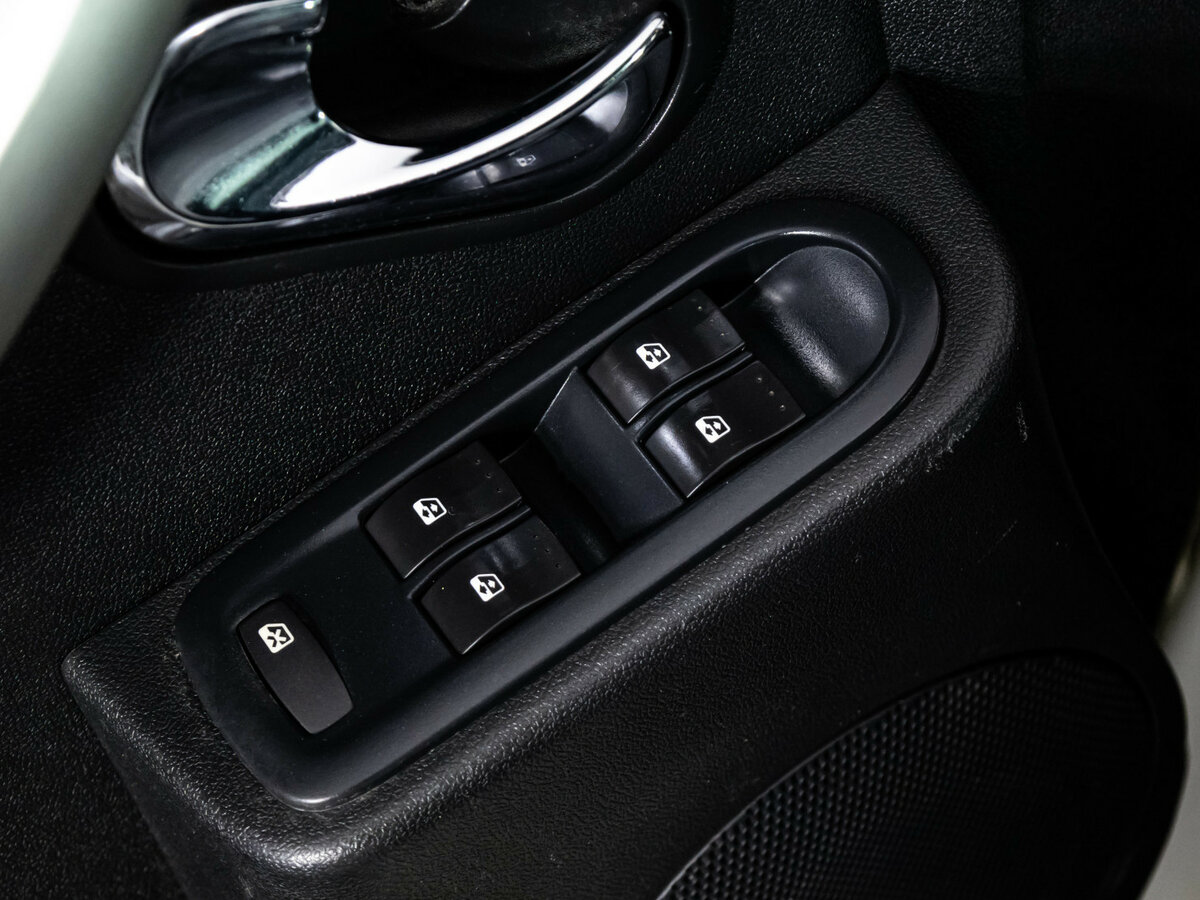 Купить Nissan Terrano III (D10), 2014, 122 269 км, фото №11