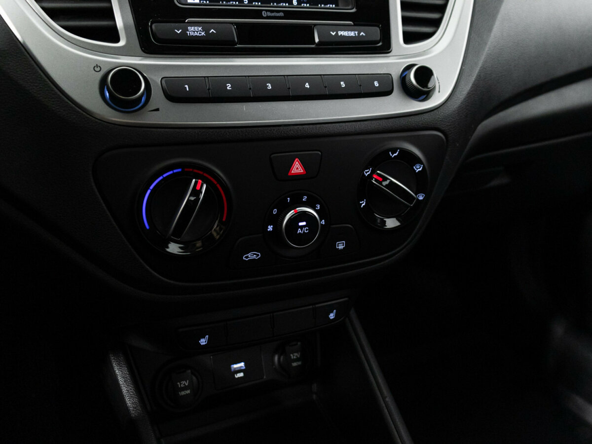 Купить Hyundai Solaris II Рестайлинг, 2022, 9 160 км, фото №12