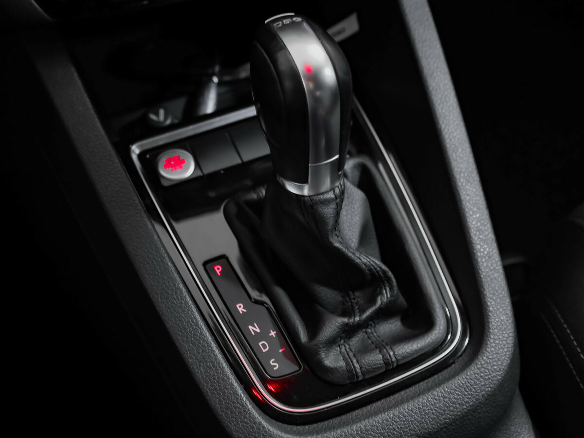 Купить Volkswagen Jetta VI Рестайлинг, 2017, 139 184 км, фото №18