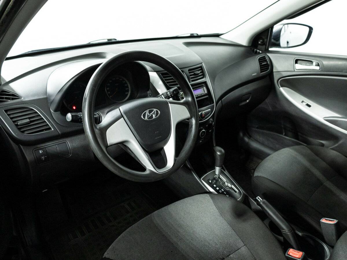 Купить Hyundai Solaris I, 2012, 214 201 км, фото №11